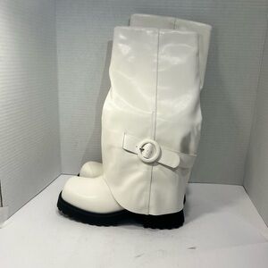 Elegant White Ankle Boots